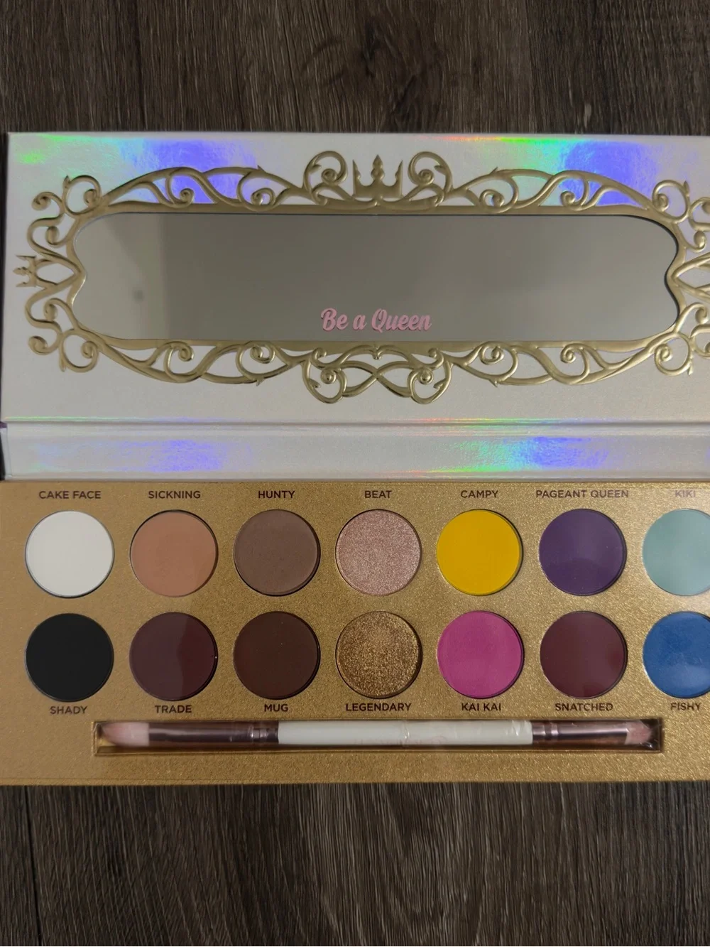 Life's a Drag palette